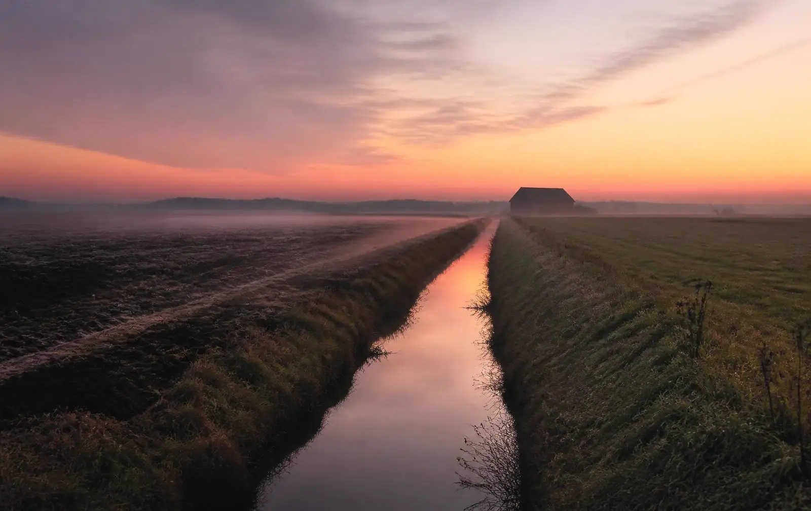 Dawn over the Cambridgeshire fens